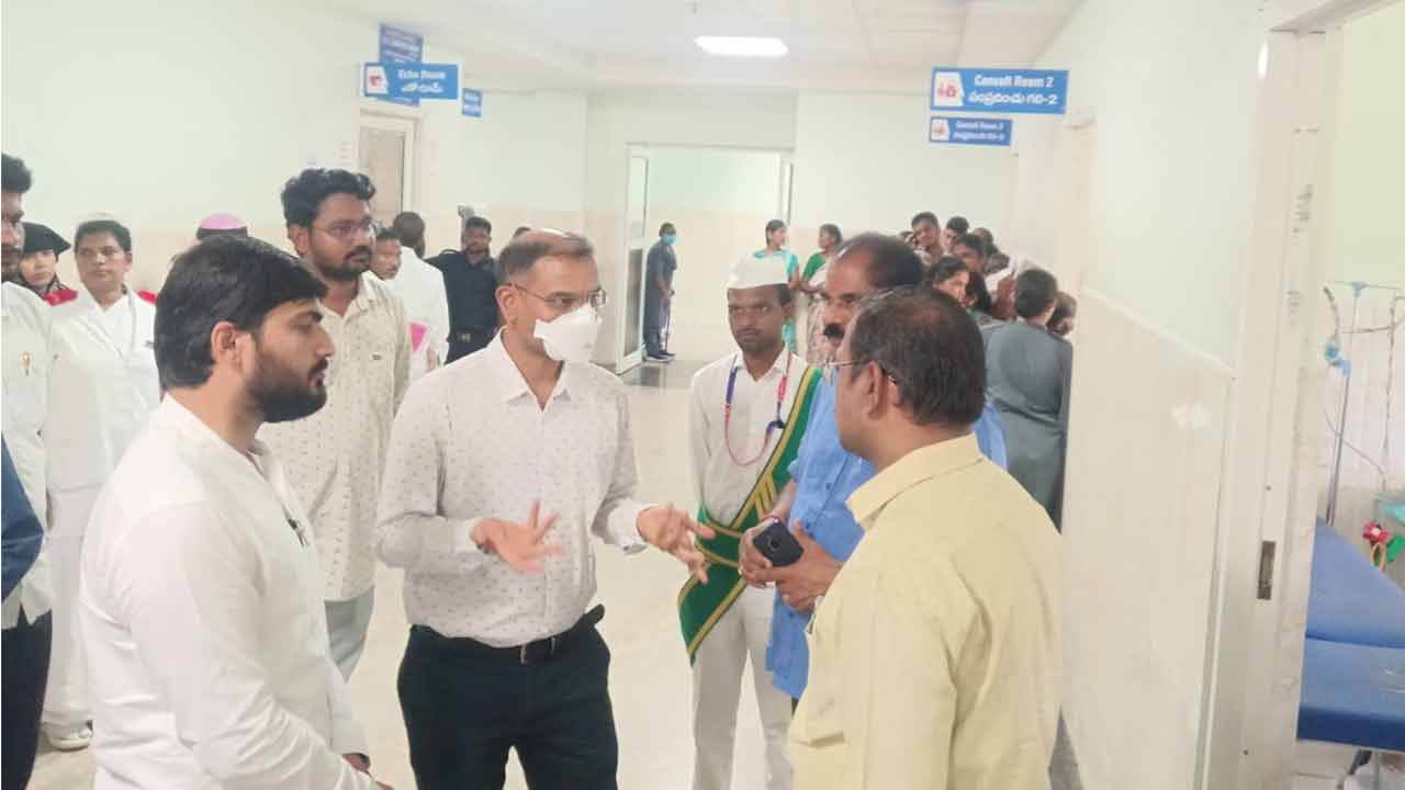 Warangal | వైద్య సేవలు మెరుగుప‌ర‌చండి : న్యాయ సేవాధికార సంస్థ కార్యదర్శి