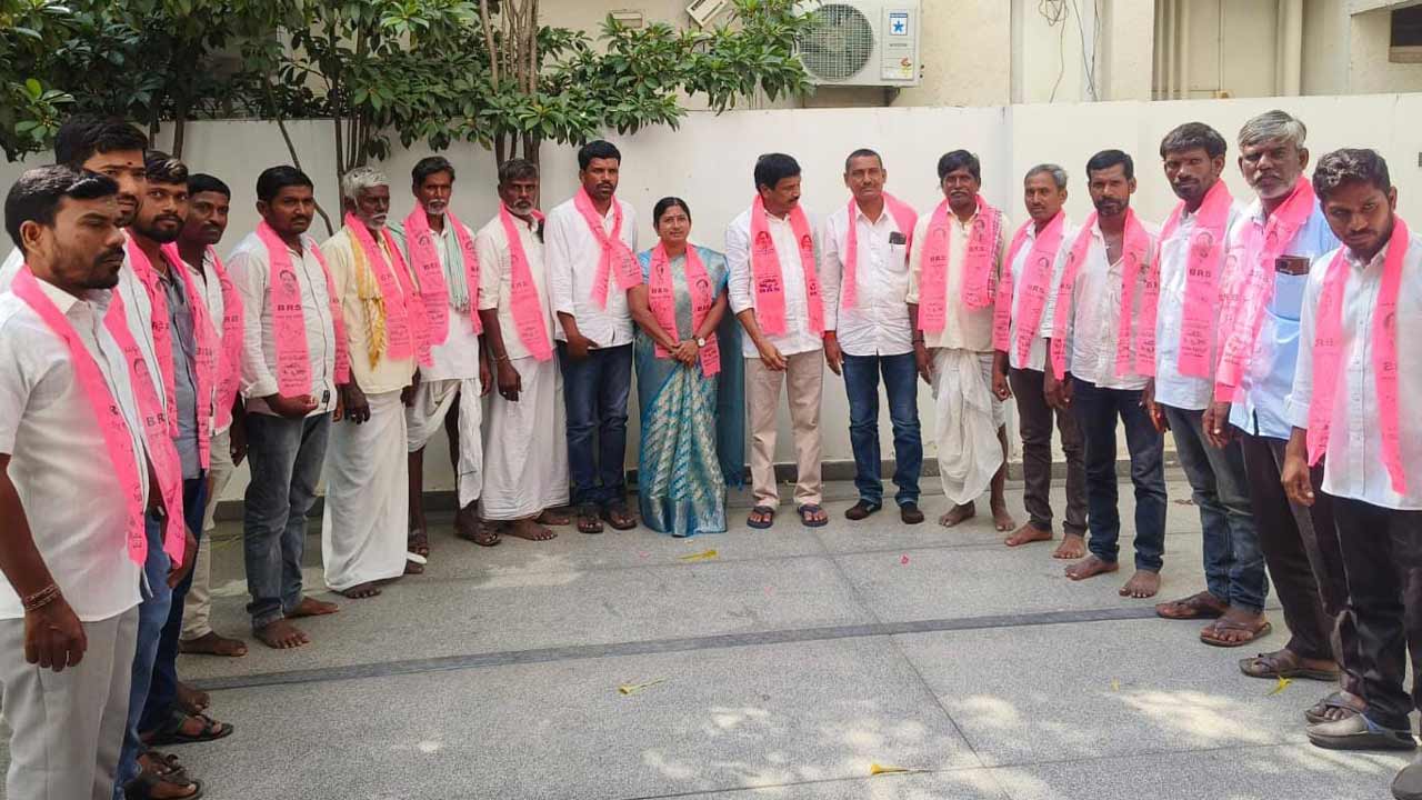 Kodangal | కొడంగల్ నియోజకవర్గంలో రేవంత్‌ రెడ్డికి షాక్‌.. 20 మంది కాంగ్రెస్‌ నాయకులు బీఆర్‌ఎస్‌లోకి!