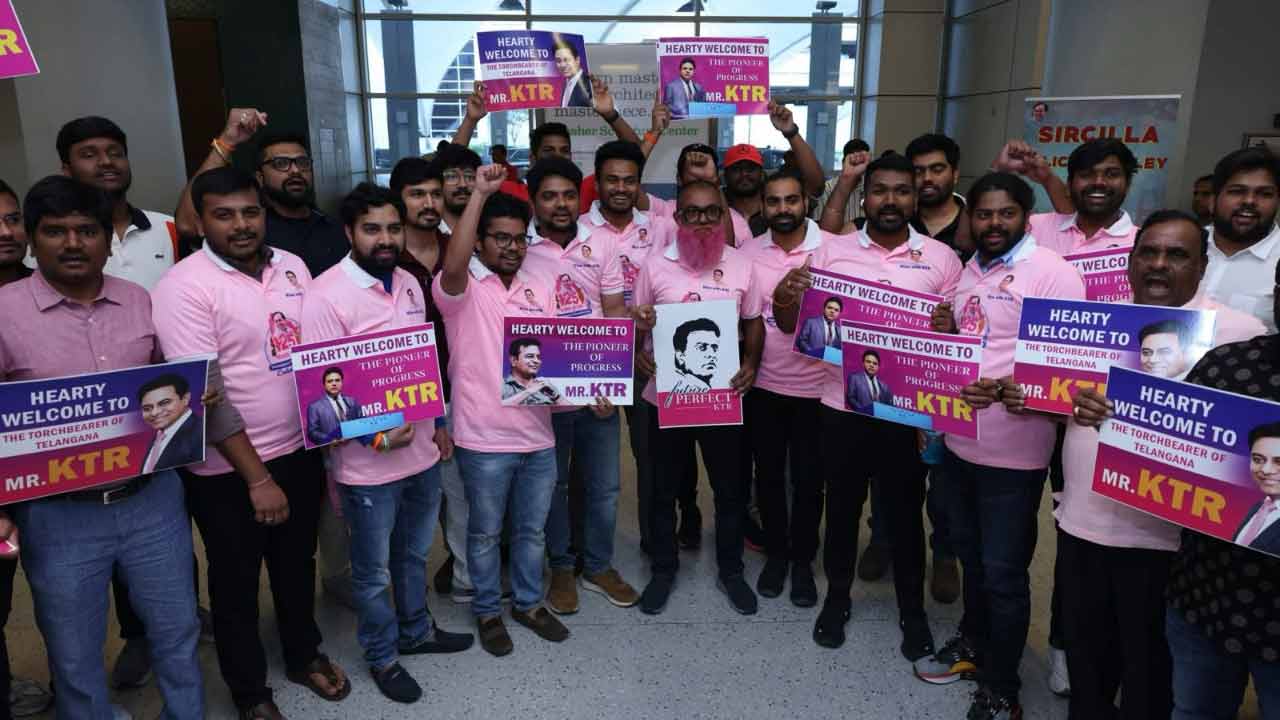 KTR | డల్లాస్‌లో కేటీఆర్‌కు సిరిసిల్ల వాసులు ఘ‌న స్వాగతం
