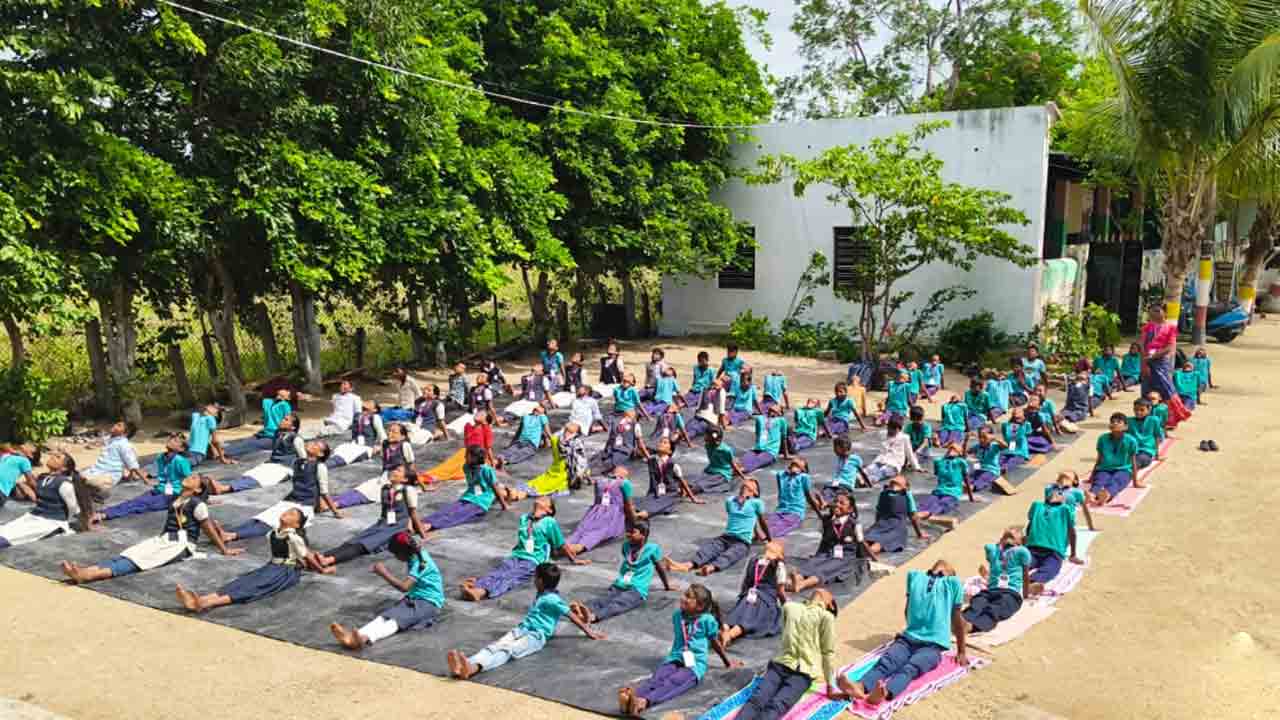 Yoga | యోగ ద్వారా సంపూర్ణ ఆరోగ్యం.. మానసిక ఉల్లాసం