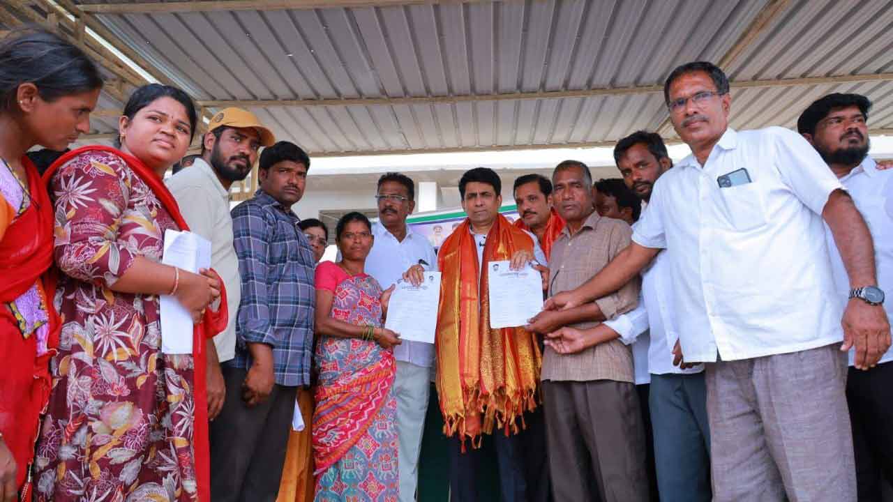 Nagarkurnool | ఇండ్ల మంజూరులో డబ్బులు అడిగితే నా దృష్టికి తెండి : ఎమ్మెల్యే రాజేష్ రెడ్డి