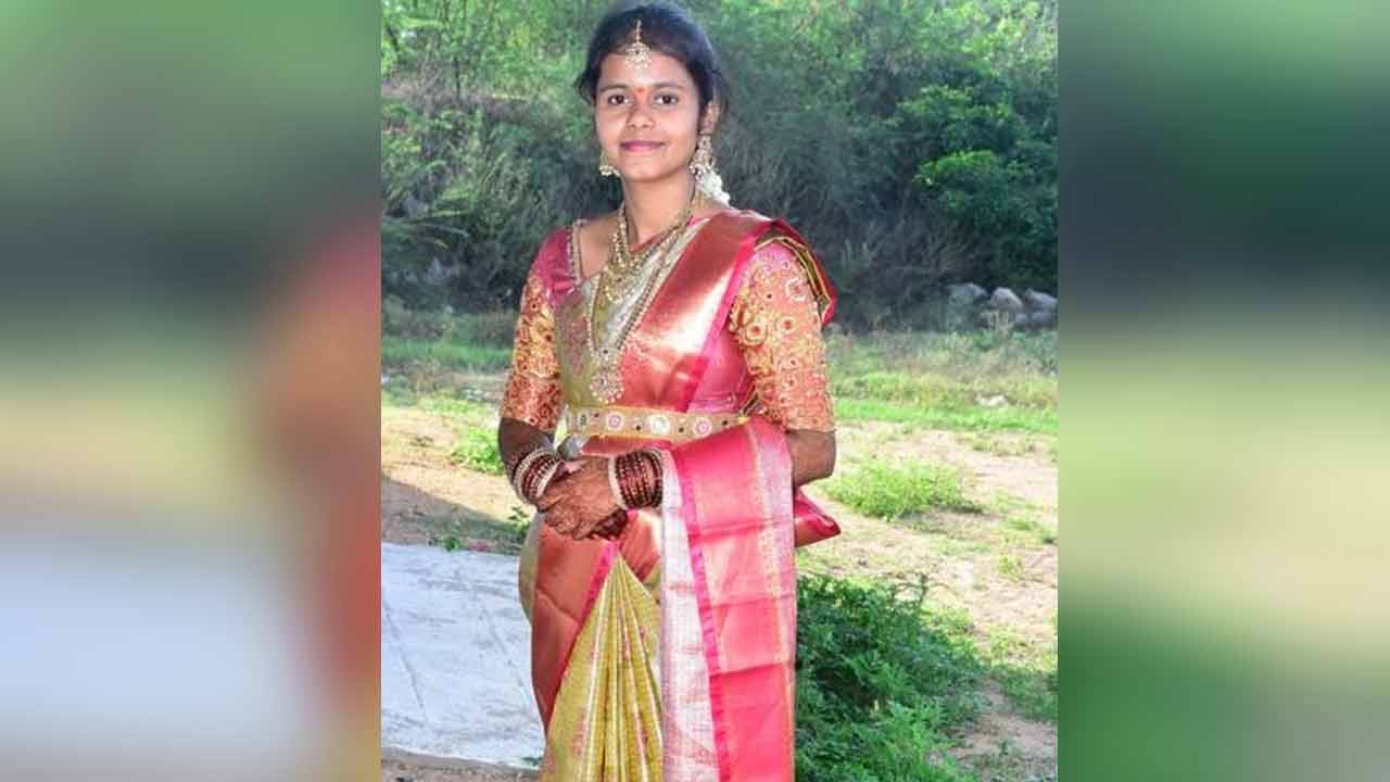 Love Marriage | ప్రేమ పెళ్లి చేసుకున్న‌ ప‌ది రోజుల‌కే పెళ్లాం అదృశ్యం.. ఆందోళ‌న‌లో ‘ఇస్తారి’