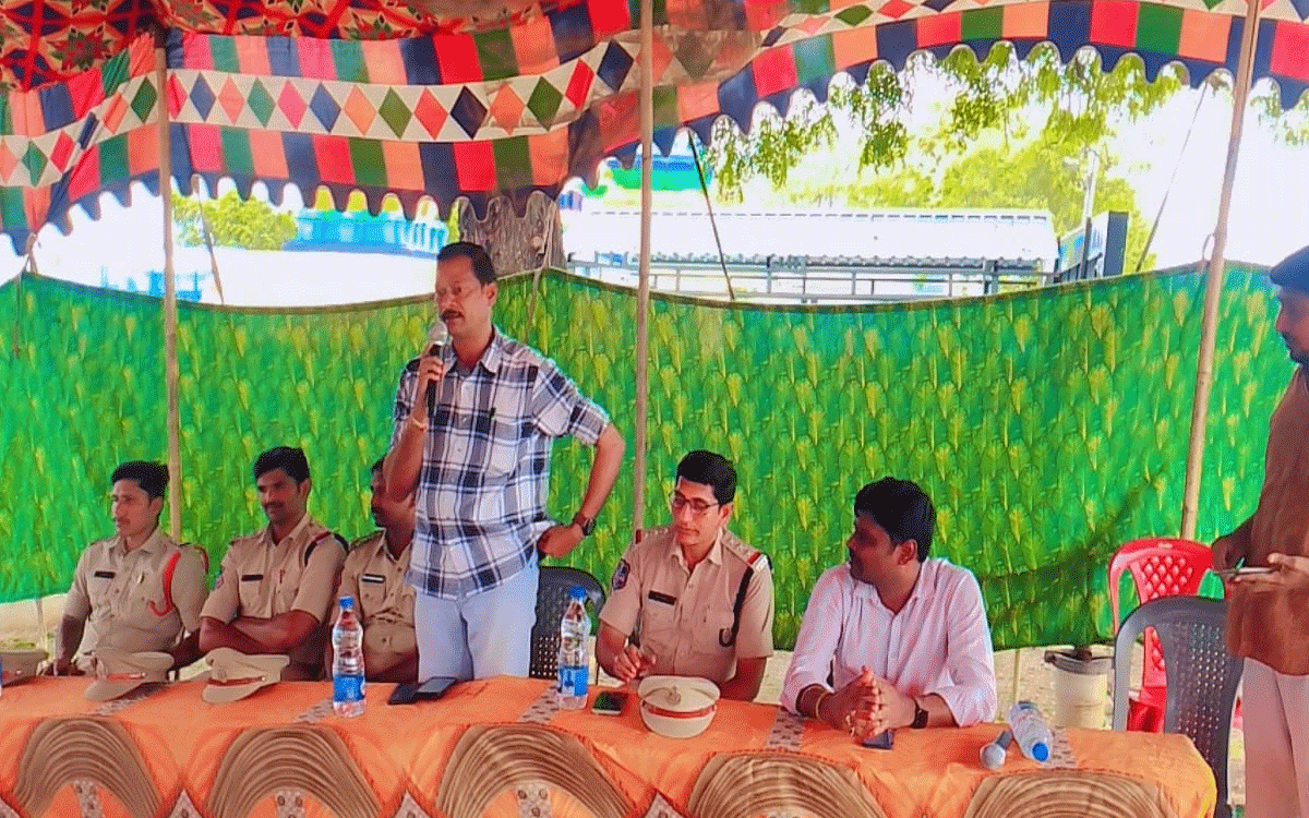 Khammam Rural : వరదల సమయంలో అప్రమత్తత‌పై అవ‌గాహ‌న‌ : తాసీల్దార్ రాంప్ర‌సాద్‌