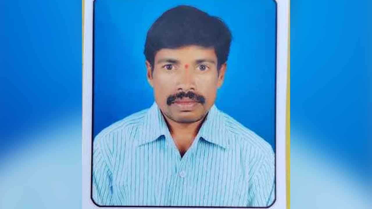 Mulugu | అప్పుల బాధతో కౌలు రైతు మృతి.. మంత్రి సీతక్క సొంత గ్రామంలో ఘటన