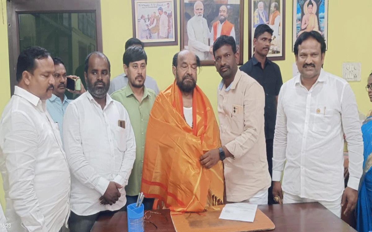 Chandampet : బీసీ సంఘం న‌ల్ల‌గొండ‌ జిల్లా ప్రధాన కార్యదర్శిగా ముత్తయ్యయాదవ్‌