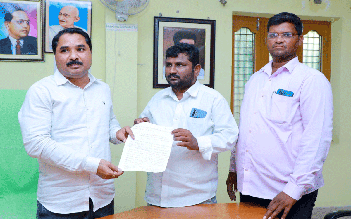 Nalgonda : అధిక ఫీజులు వసూలు చేస్తున్న పాఠశాలలపై చర్యలు తీసుకోవాలి : నాగార్జున‌