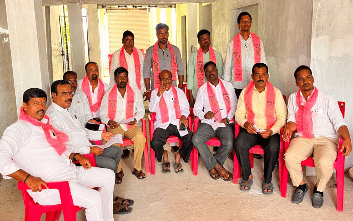 Turkapally : తుర్కపల్లిలో ఇండస్ట్రీయల్ పార్క్ ప్రారంభించి పరిశమ్రలు ఏర్పాటు చేయాలి : నరేందర్రెడ్డి
