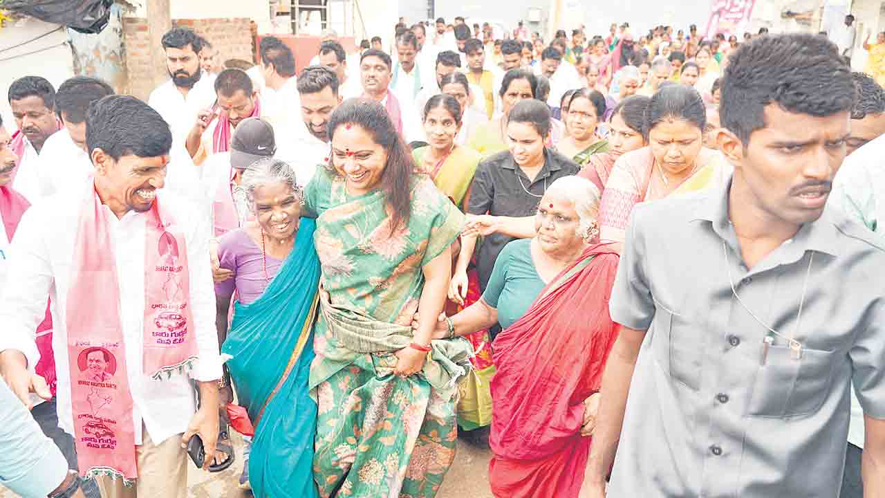 రాజన్న కోడెలు మరణిస్తున్నా పట్టించుకోని ప్రభుత్వం