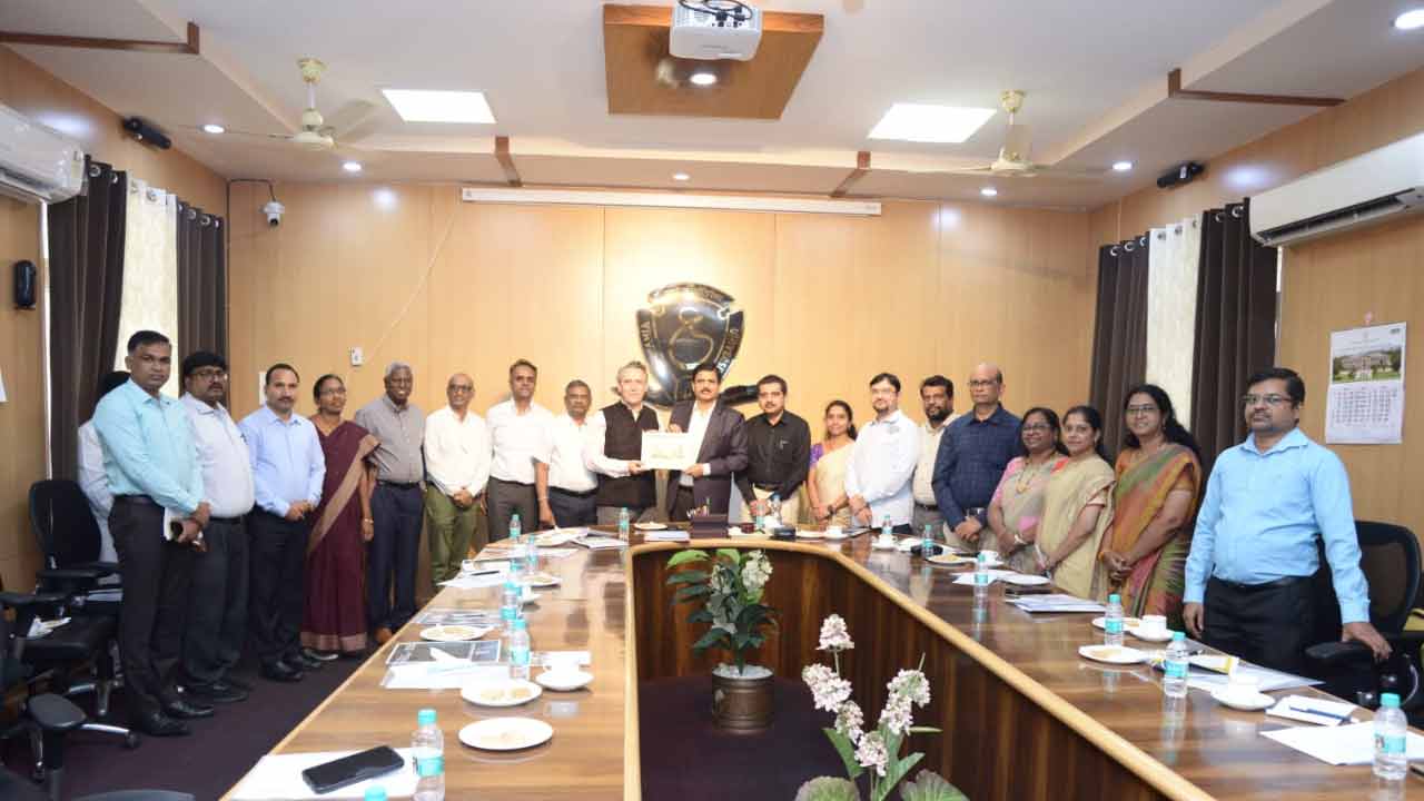 Osmania University | ఓయూను సందర్శించిన బ్రిటిష్ డిప్యూటి హై కమిషనర్