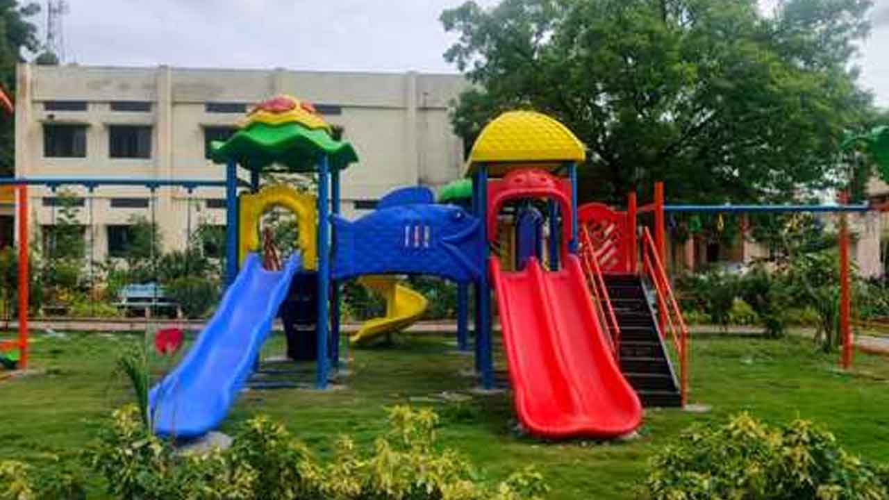 Childrens Park | మహదేవ్‌పూర్‌లో చిల్డ్రన్స్ పార్క్ ఏర్పాటు
