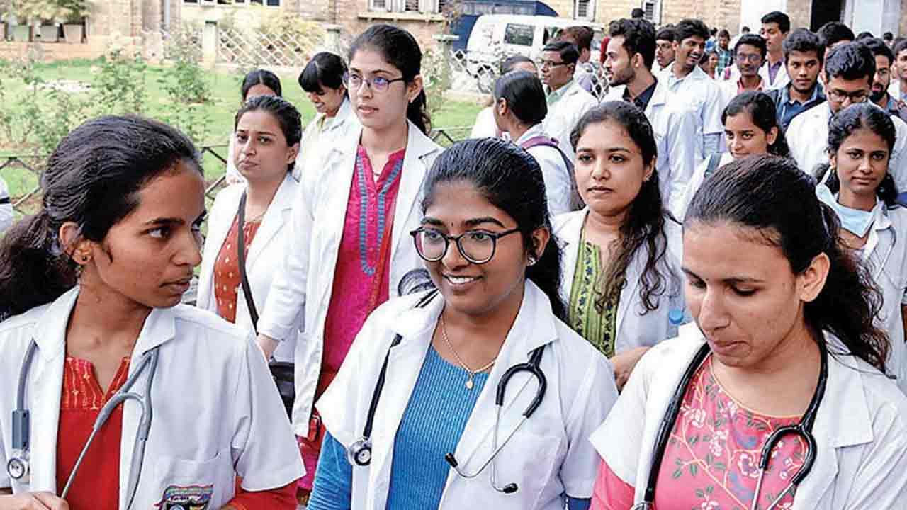 PG Medical Colleges | రాష్ట్రంలో ఐదు కొత్త పీజీ మెడికల్ కాలేజీలు..!