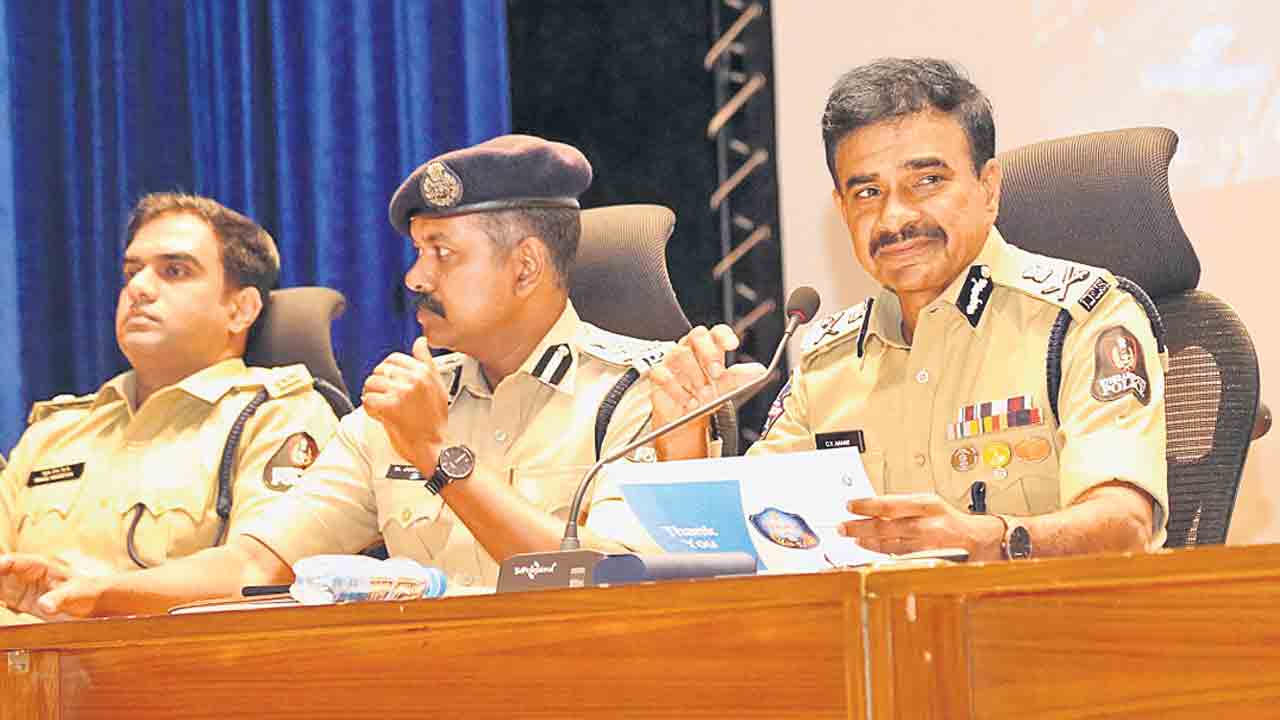 ట్రాఫిక్‌ నియంత్రణకు హైరేస్‌ కెమెరాలు