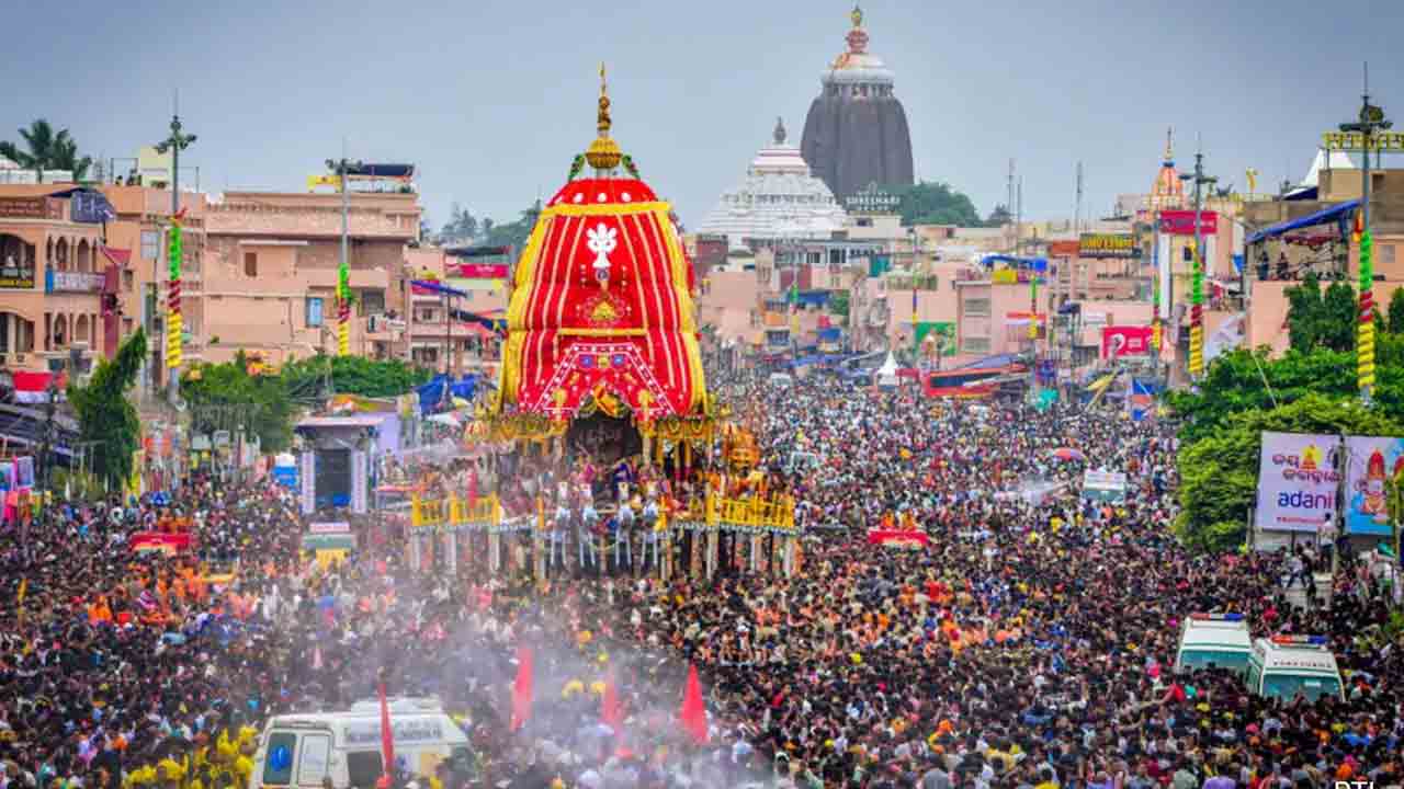 Jagannath Rath Yatra | పూరీ జగన్నాథ రథయాత్రలో అపశ్రుతి.. తొక్కిసలాటలో ఇద్దరు మహిళలు సహా ముగ్గురు మృతి