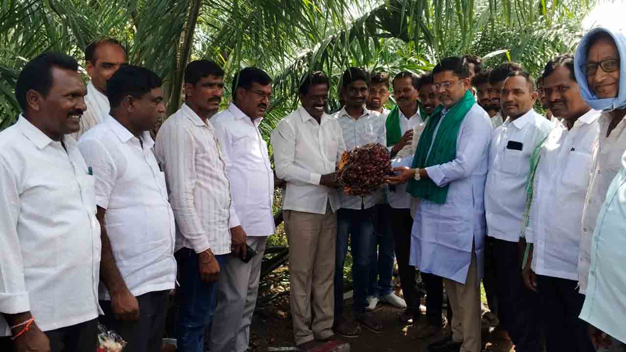 Putta Madhukar | కేసీఆర్ ప్రతి ఆలోచన రైతుల బాగు కోసమే: మాజీ ఎమ్మెల్యే పుట్ట మధు