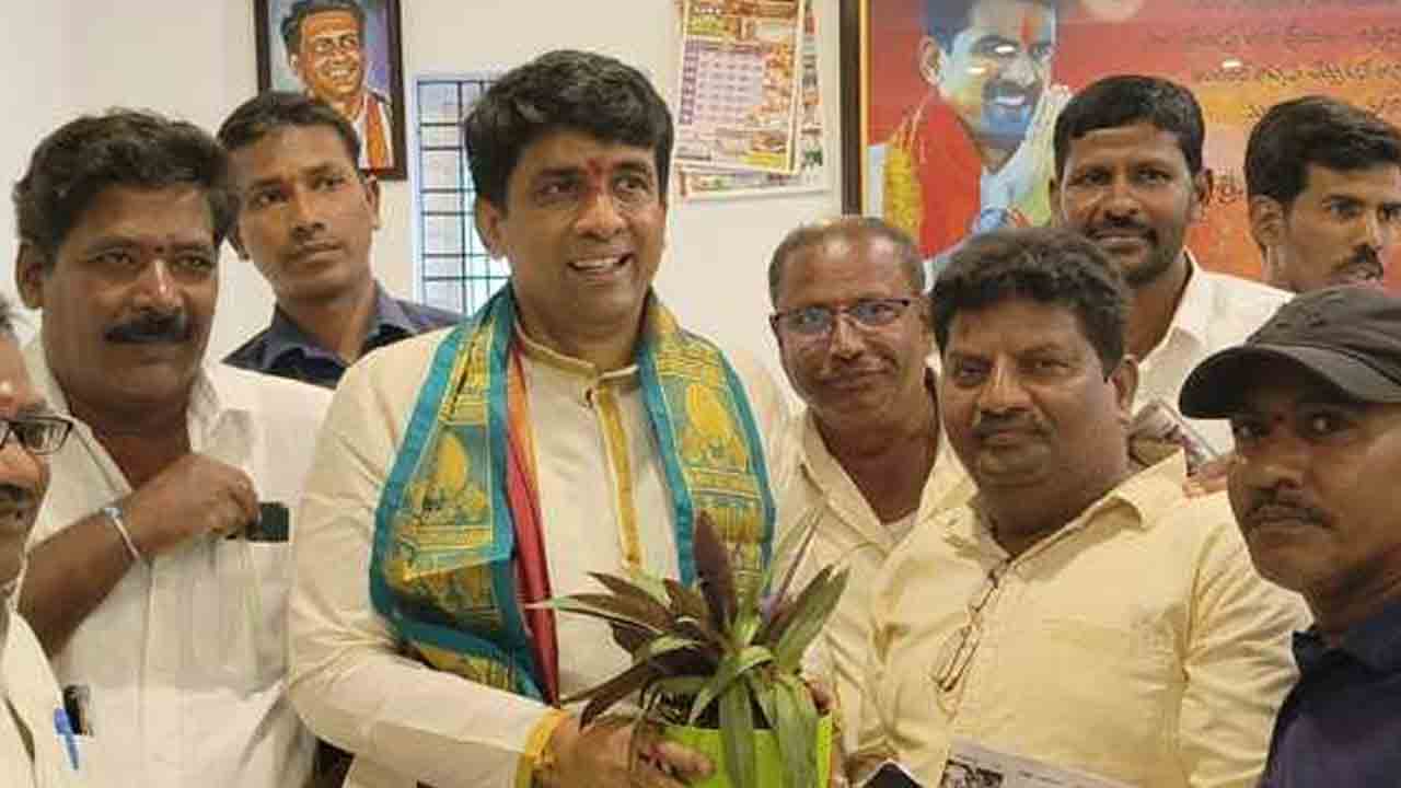 NagarKurnul | వేడుకగా ఎమ్మెల్యే పుట్టినరోజు.. మెగా రక్తదాన శిబిరంలో పాల్గొన్న అభిమానులు