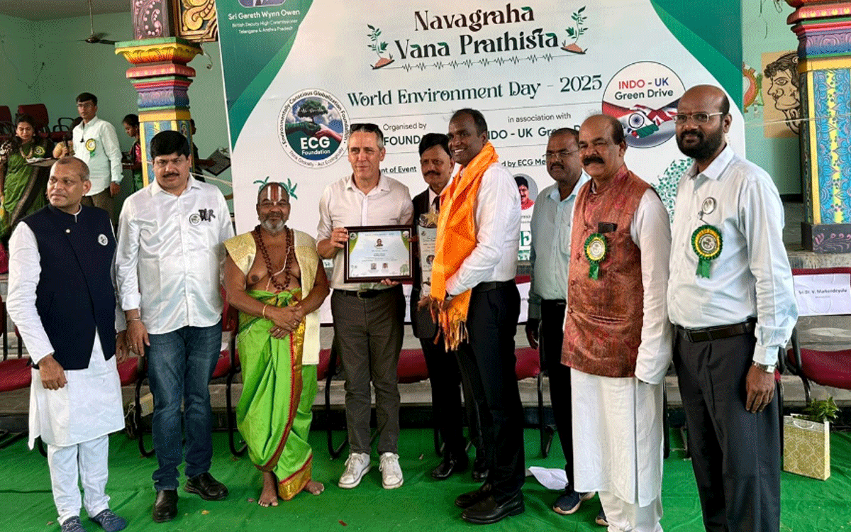 Bibinagar : రామానాయుడుకు ఎక్సలెన్స్​‍ అవార్డు