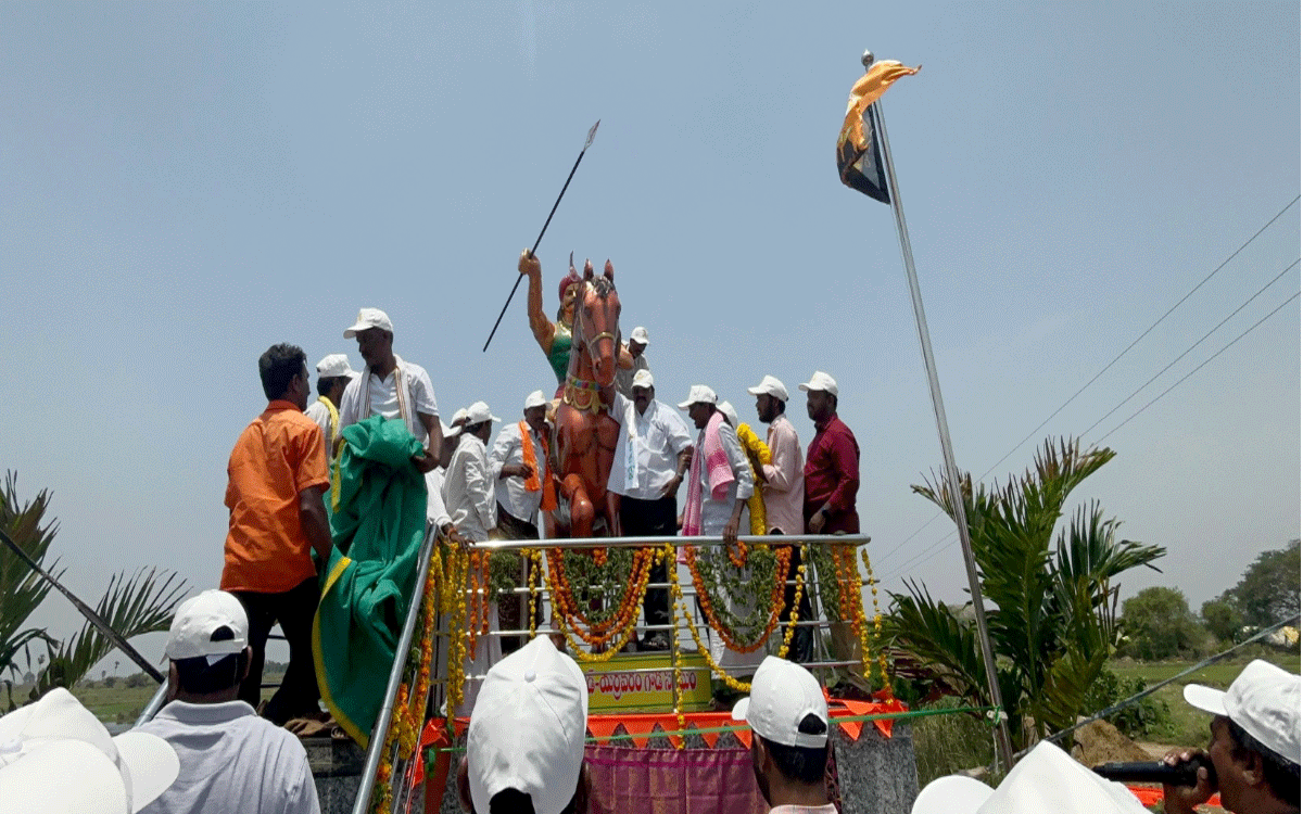 Anantgiri : సర్వాయి పాపన్న ఆశయాలు నెరవేర్చాలి : శంక‌ర్‌గౌడ్‌