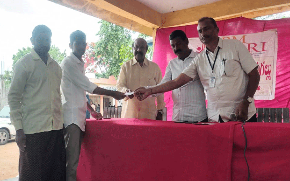 Kodada Rural : ప్రభుత్వ బడుల బలోపేతానికి దాతల సహకారం అభినందనీయం : ఆర్డీఓ సూర్య‌నారాయణ