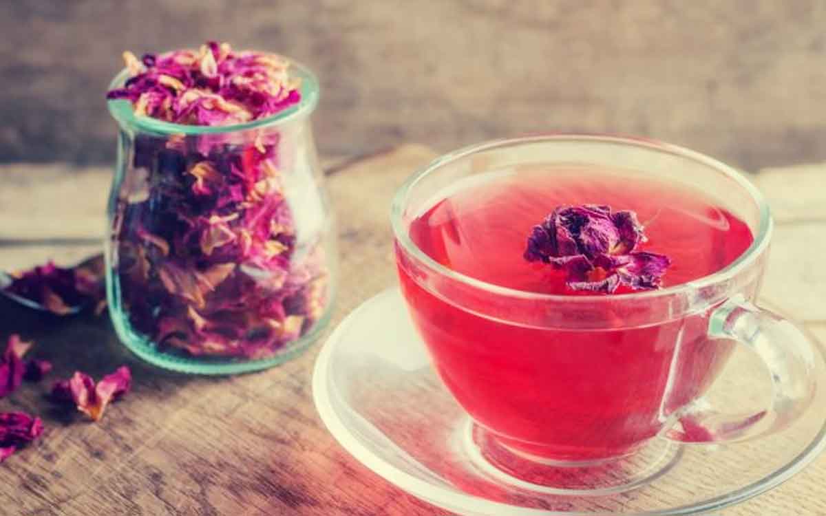 Rose Flowers Tea | రోజూ మీరు తాగే టీ, కాఫీల‌కు బ‌దులుగా దీన్ని తాగండి.. ఎంతో మేలు జ‌రుగుతుంది..!