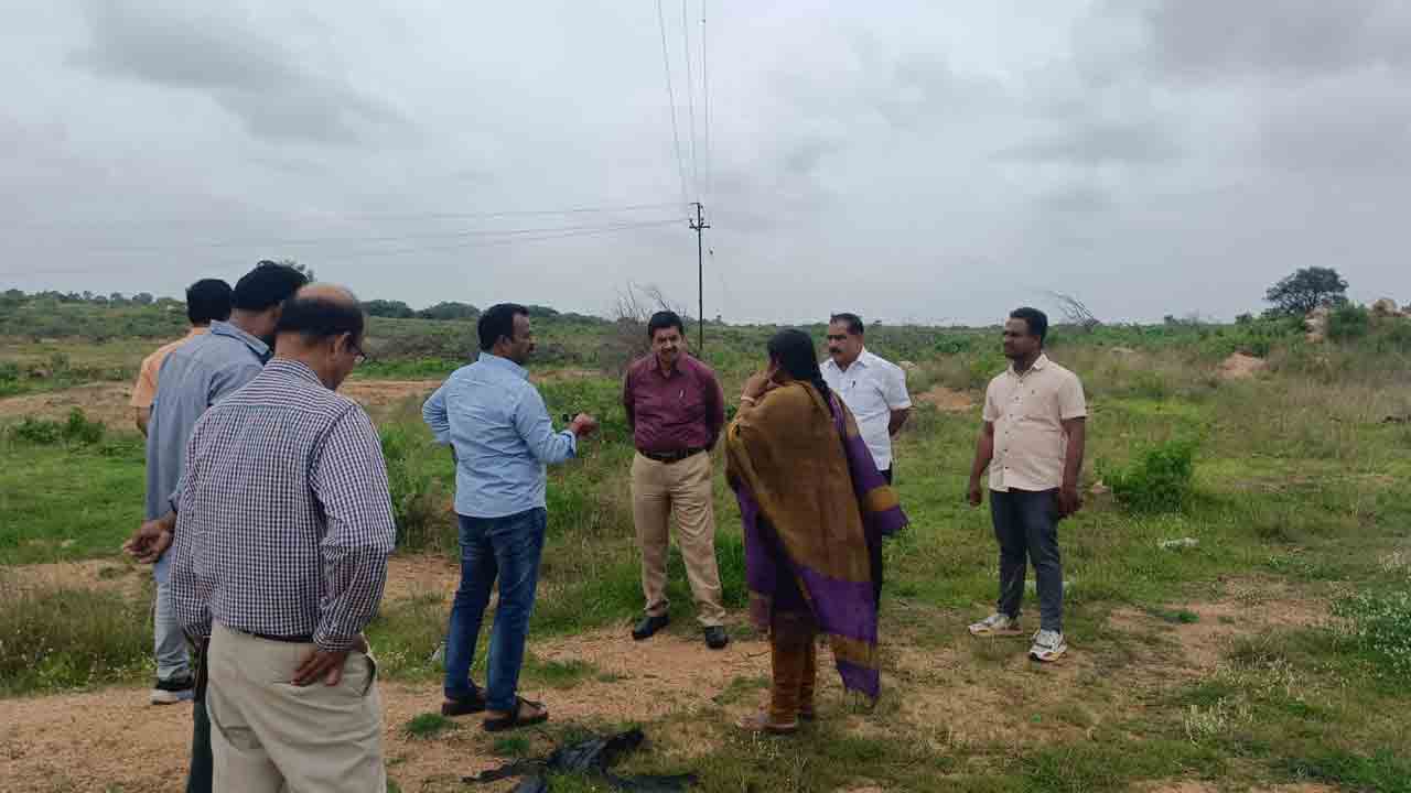 Sand Storage | ఇసుక నిలువ ఉంచేందుకు స్థలాల పరిశీలన