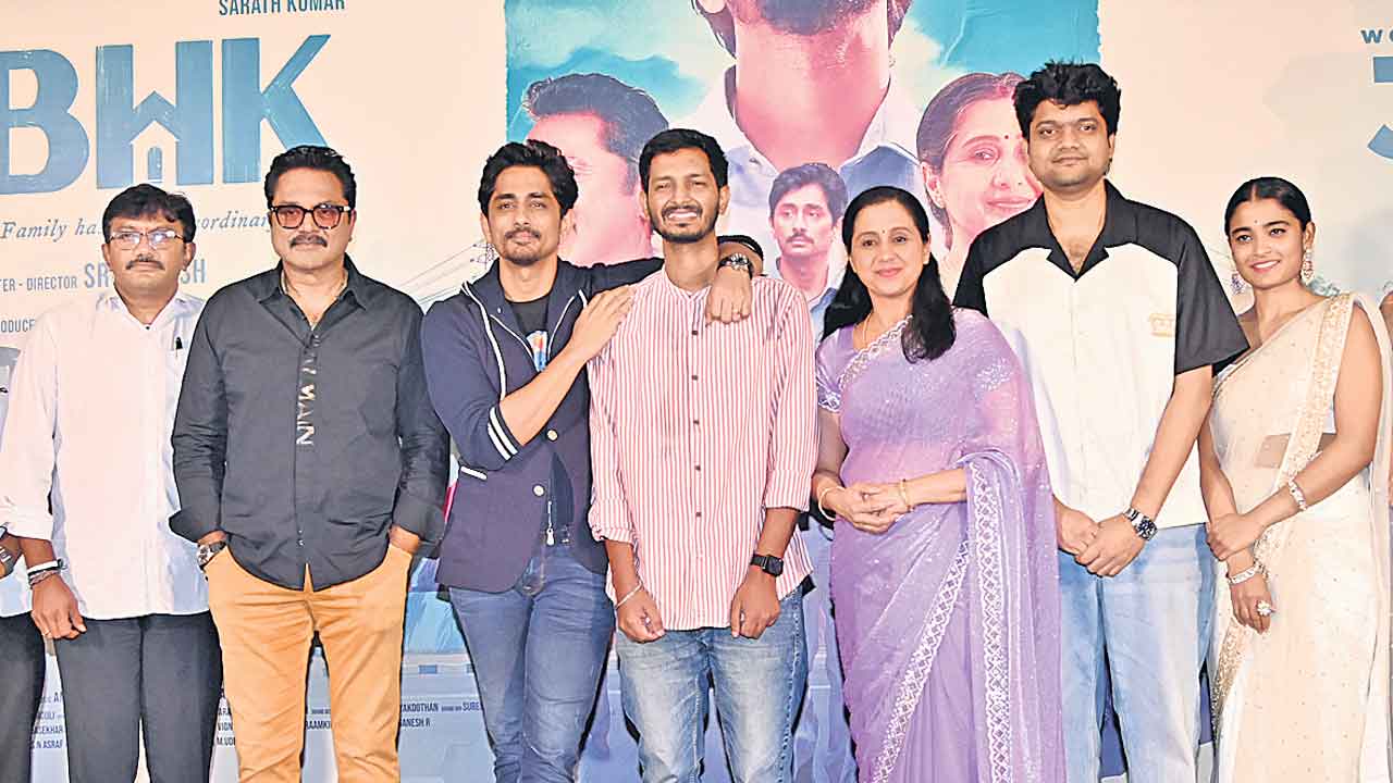 సొంతింటికోసం మధ్య తరగతి ఆరాటం