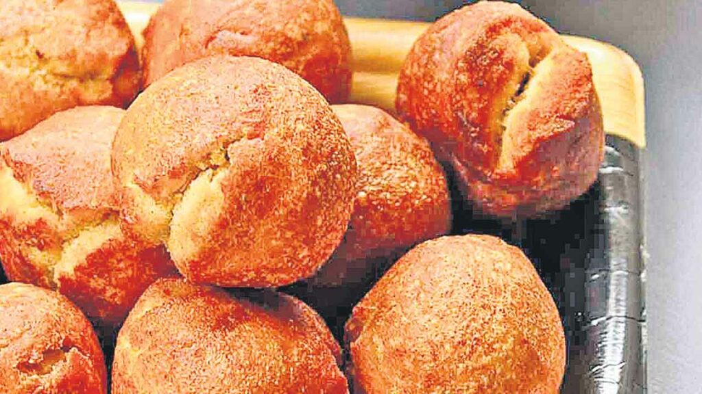 Sweet Bonda