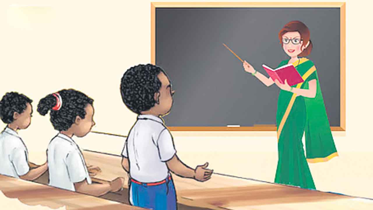 ఆరుగురు ఉపాధ్యాయుల సస్పెన్షన్‌
