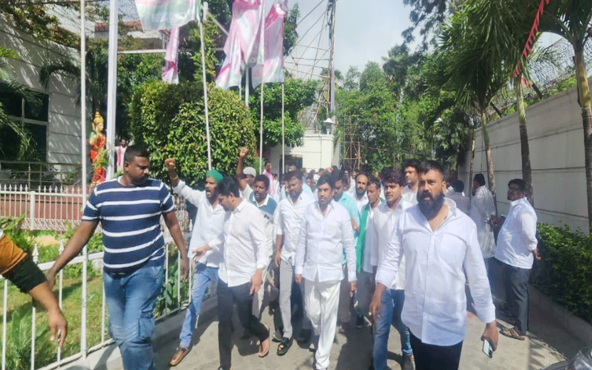 Kothagudem Urban : ప్రతిపక్షాల గొంతు నొక్కేందుకు ప్రభుత్వ సంస్థల వినియోగం : వ‌న‌మా వెంక‌టేశ్వ‌ర్‌రావు