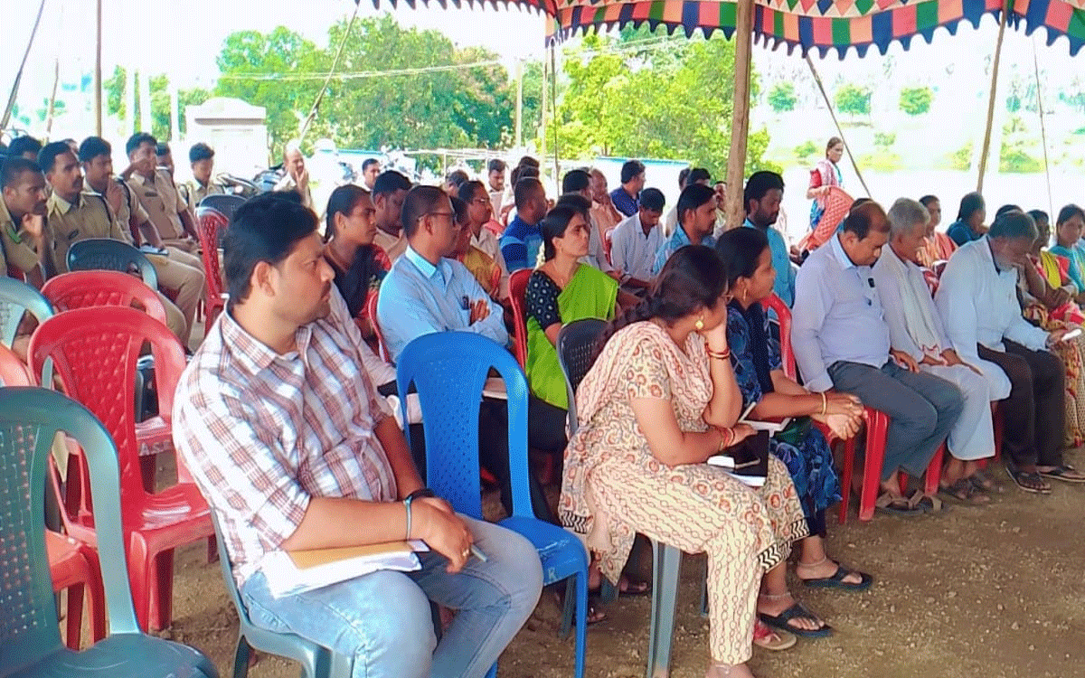 Khammam Rural : వరదల సమయంలో అప్రమత్తత‌పై అవ‌గాహ‌న‌ : తాసీల్దార్ రాంప్ర‌సాద్‌