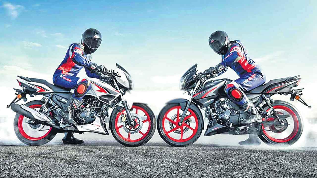 అపాచీ ఆర్‌టీఆర్‌ 160 మాడల్‌.. ధర రూ.1.34 లక్షలు