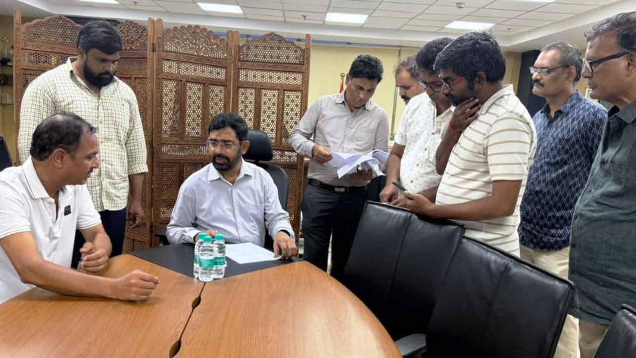 Uppal MLA | జ‌ల‌మండ‌లి ఎండీ అశోక్ కుమార్ రెడ్డితో ఉప్ప‌ల్ ఎమ్మెల్యే ల‌క్ష్మారెడ్డి భేటీ