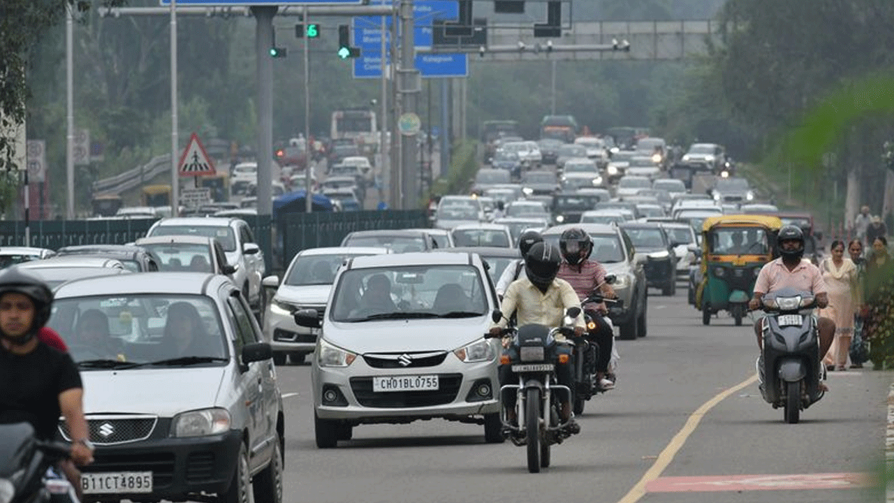 Chandigarh: 13 ల‌క్ష‌ల మంది నివాసితులు.. 14.27 ల‌క్ష‌ల వాహ‌నాలు.. చండీఘ‌డ్‌లో మ‌నుష‌ల క‌న్నా వాహ‌నాలే ఎక్కువ