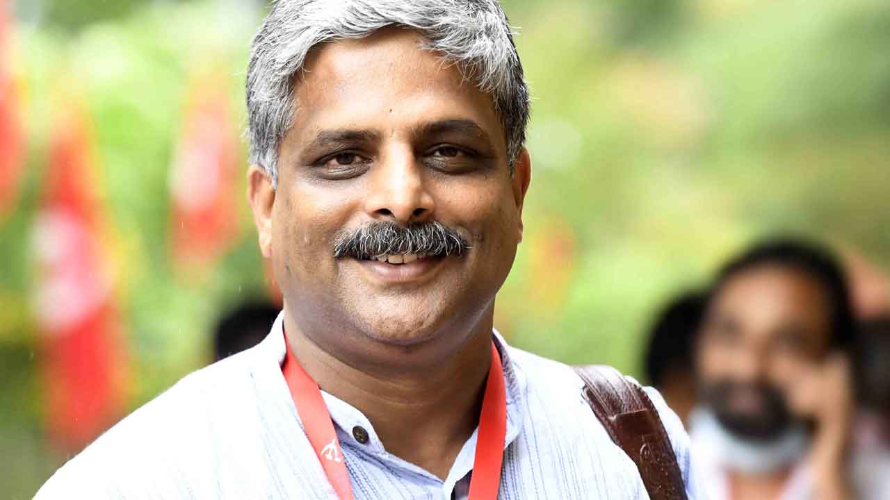 ‘వ్యవసాయరంగాన్ని కబళిస్తున్న కార్పొరేట్లు