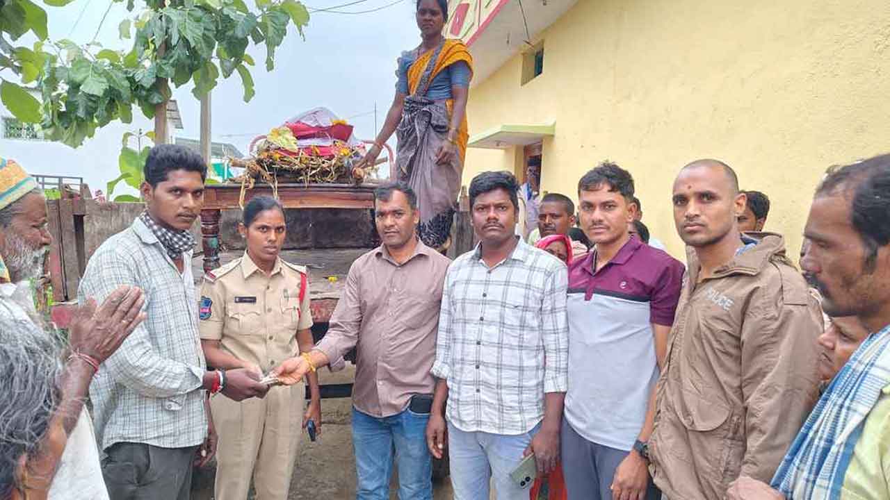 Vikarabad | వికారాబాద్‌ జిల్లాలో విషాదం.. బావిలో దూకి మహిళ ఆత్మహత్య