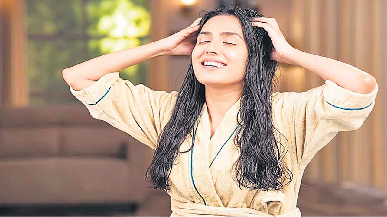 తడి తలా.. ఈ తప్పులు చేయొద్దు!