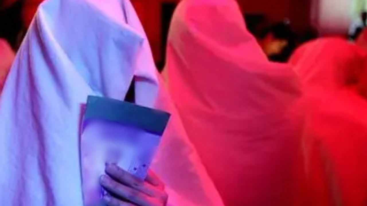 Hyderabad | వ్యభిచార గృహంపై టాస్క్‌ఫోర్స్‌ పోలీసులు దాడులు