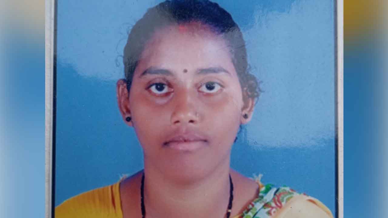 Adilabad | మూఢ నమ్మకంతో గర్భ విచ్ఛిత్తికి పాల్పడిన భర్త .. చికిత్స పొందుతూ గర్భిణి మృతి