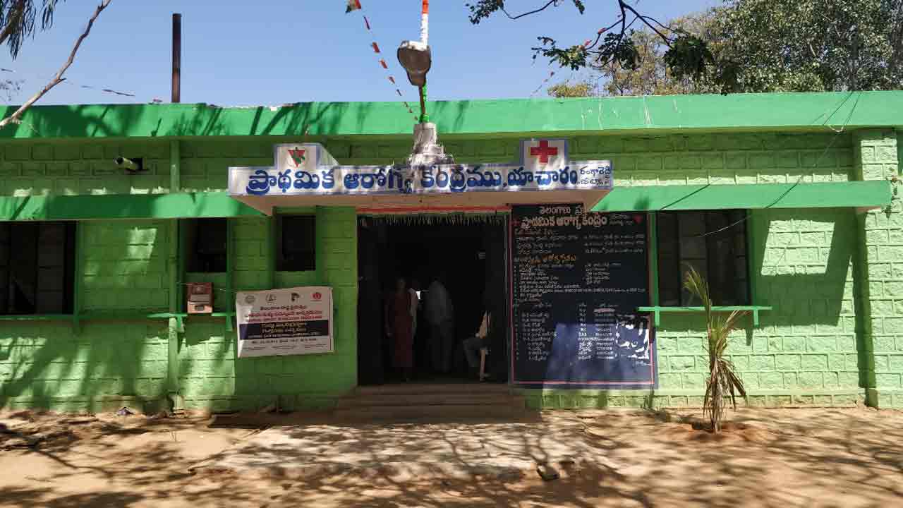 Snake Bites | పాముల కాలం.. జర పైలం.. అప్రమత్తతే రైతులకు రక్ష