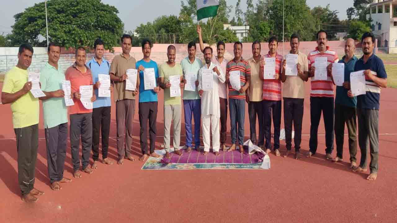 శ్రీ వశిష్ట యోగ కేంద్రం ఆధ్వర్యంలో రేపు మెదక్‌లో యోగా డే