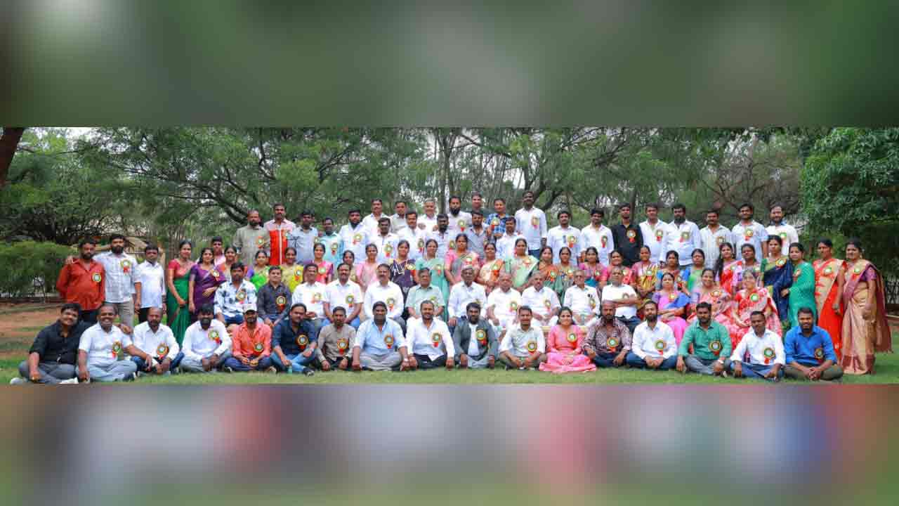 ఘ‌నంగా హ‌య‌త్‌న‌గ‌ర్ జ‌డ్పీ హైస్కూల్ పూర్వ విద్యార్థుల స‌మ్మేళ‌నం