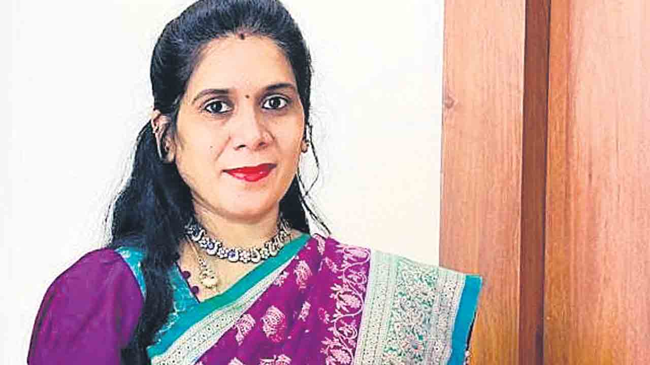 డెంటిస్ట్‌ ప్రత్యూష ఆత్మహత్య… వేధింపులు తట్టుకోలేక బలవన్మరణం