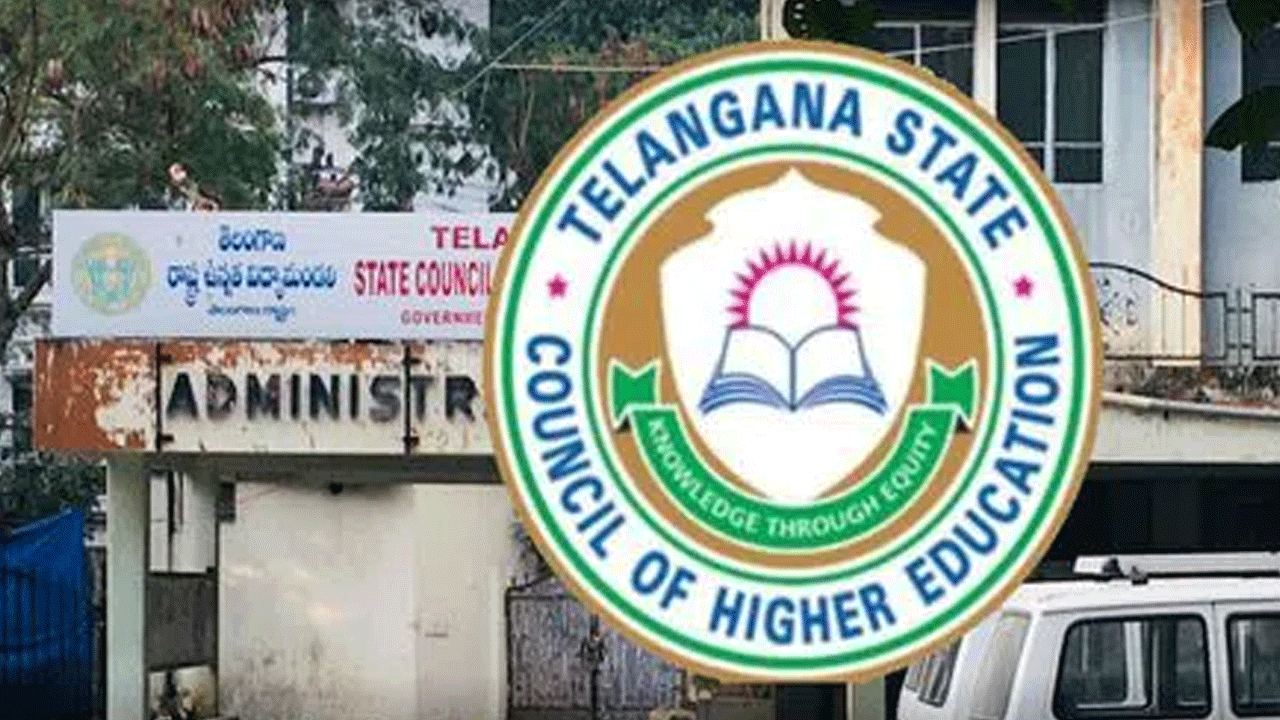 డిగ్రీ ఫీజులు వసూలు చేయొద్దు.. ఉన్నత విద్యామండలి స్పష్టీకరణ