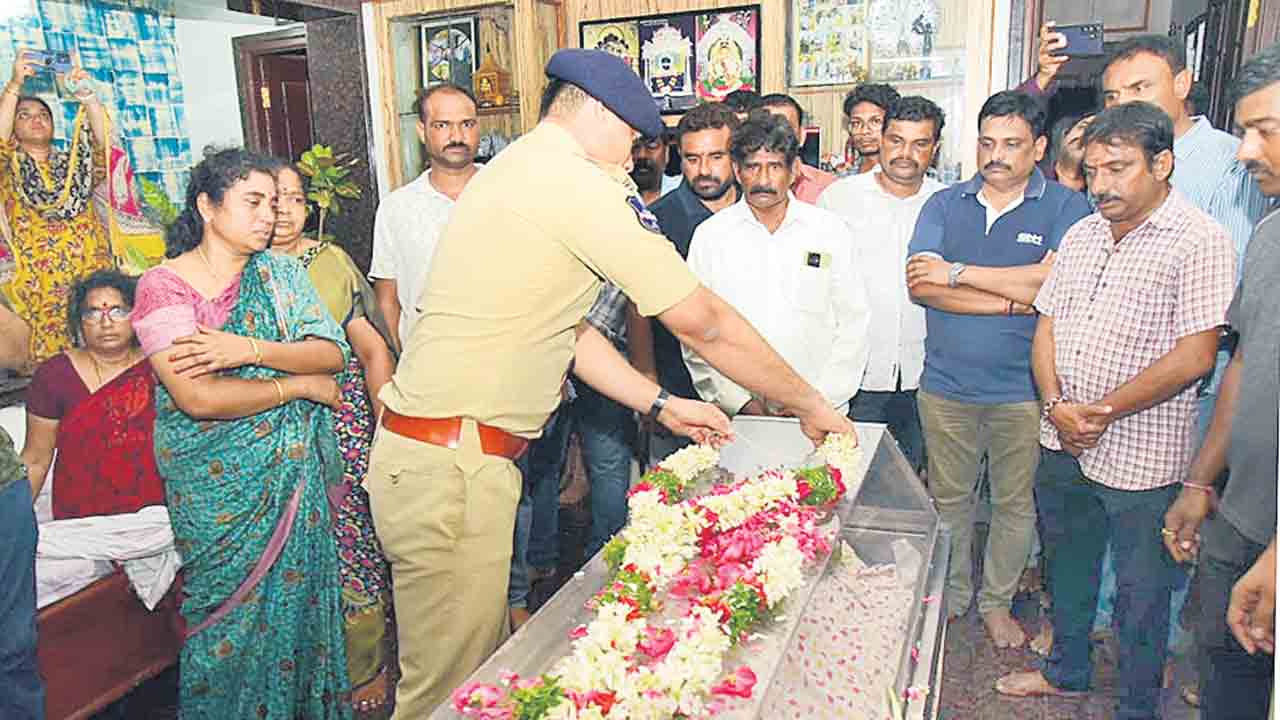పీటీసీ డీఎస్పీ మహేశ్‌ ఆకస్మిక మృతి