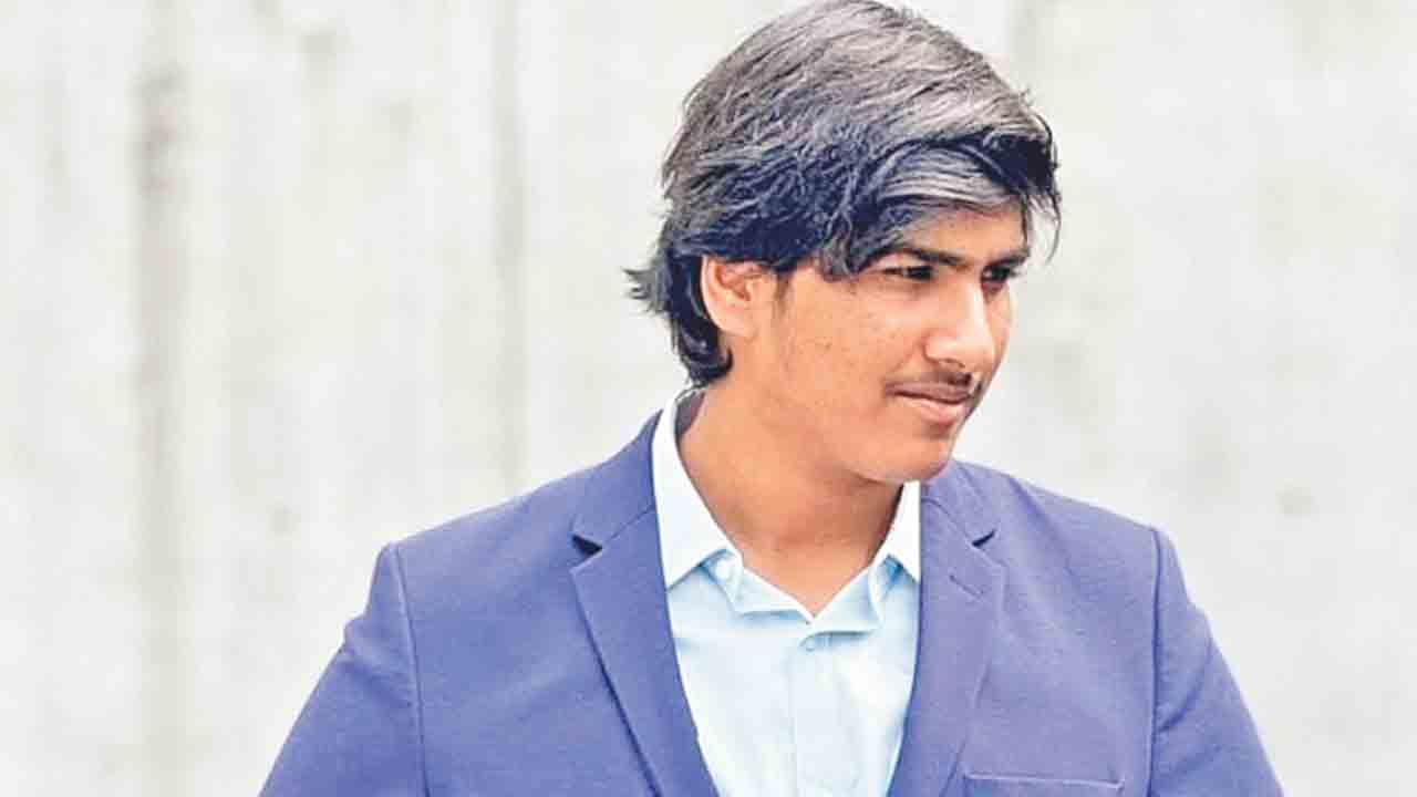 వోక్సన్‌ వర్సిటీలో విద్యార్థి ఆత్మహత్య