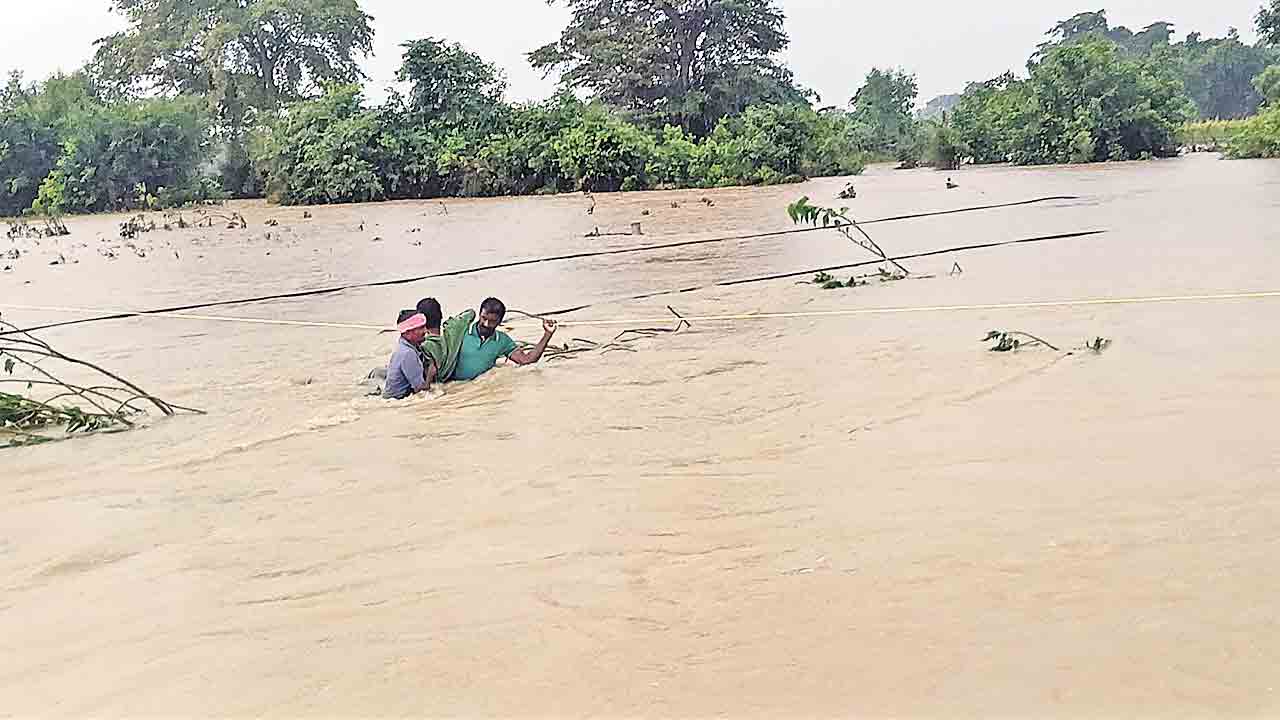 దంచికొట్టిన వాన.. రాష్ట్రవ్యాప్తంగా కుండపోత వర్షాలు