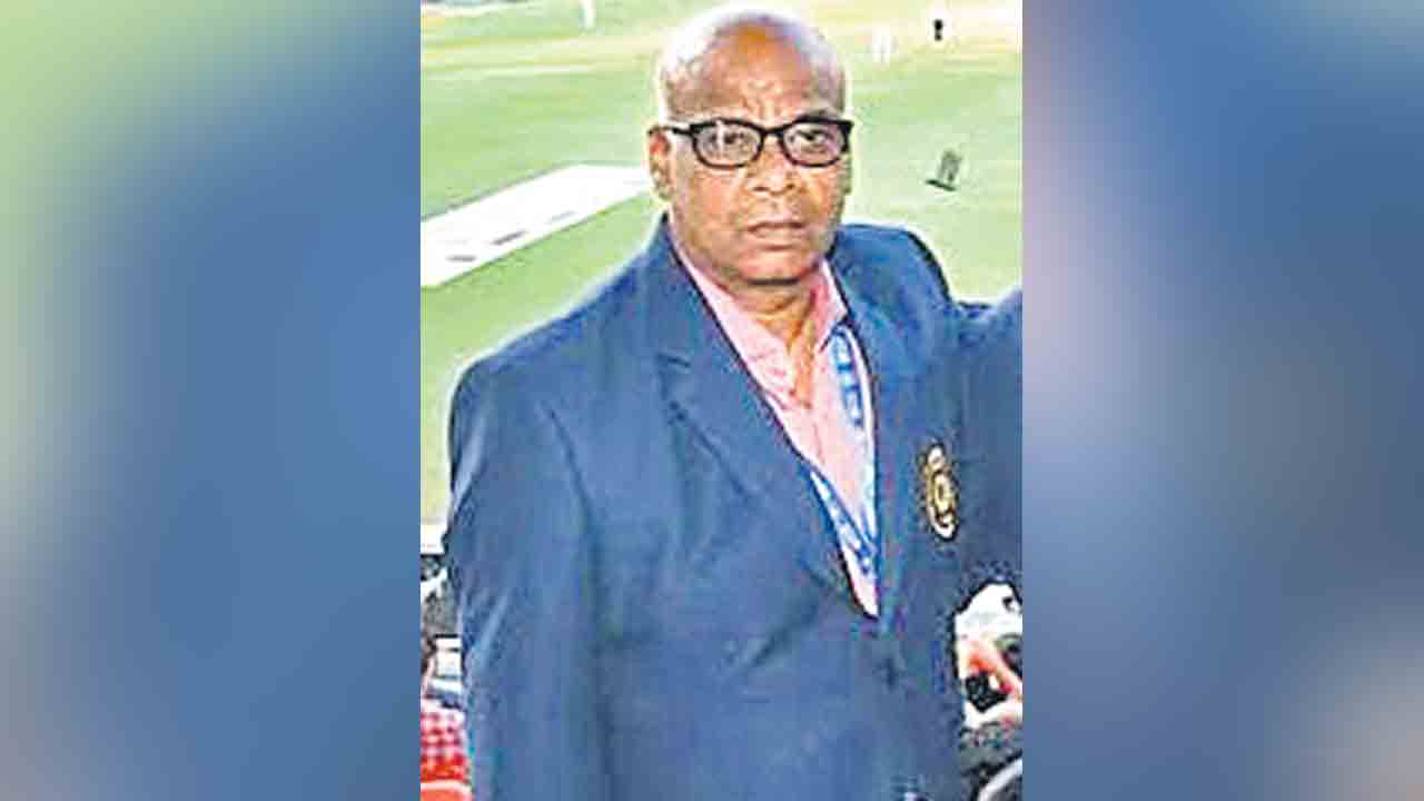 హెచ్‌సీఏ కార్యదర్శి దేవరాజ్‌ అరెస్ట్‌.. పుణెలో సీఐడీ పోలీసుల అదుపులోకి