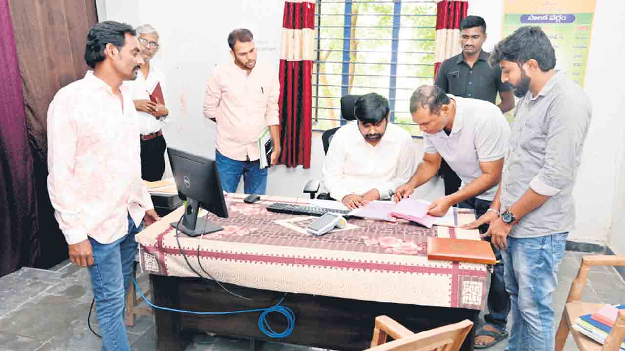 సీజనల్‌ వ్యాధులపై అప్రమత్తంగా ఉండాలి