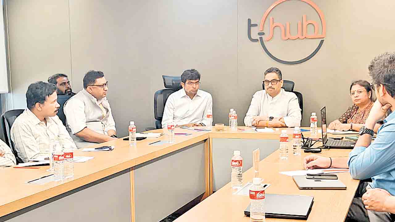 వేవెక్స్‌ స్టార్టప్‌ యాక్సిలరేటర్‌