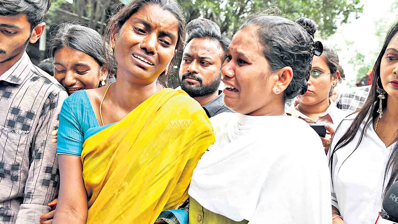 మా కన్నీటికి విలువ లేదా?