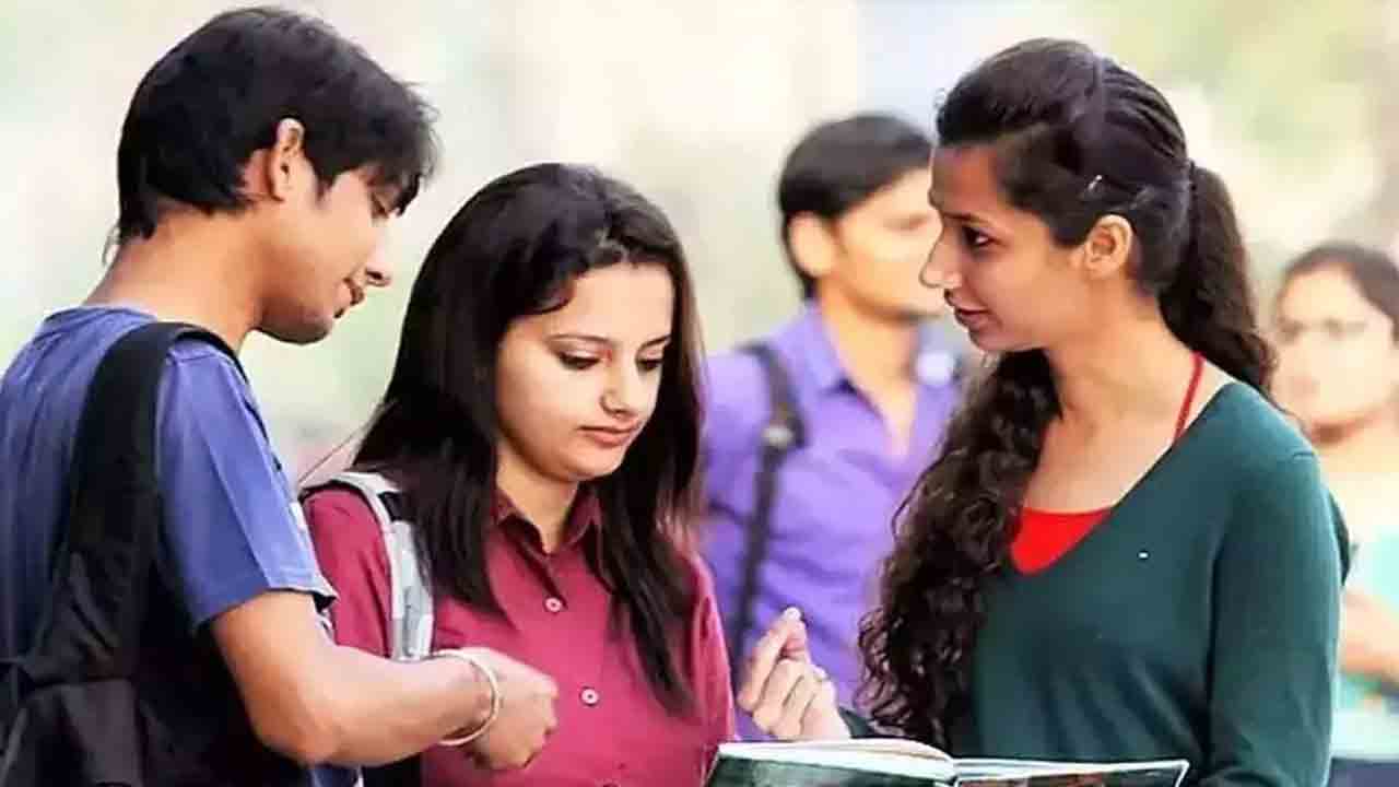 స్థానిక అభ్యర్థుల అప్లికేషన్లు స్వీకరించండి